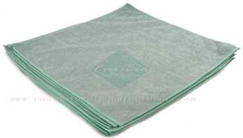 China Bulk microfiber terry towel cleaning cloth supplier Bulk Custom Brand Green Quick Dry Hair Salon Towel Gift Wholesaler for Ireland Sweden Europe